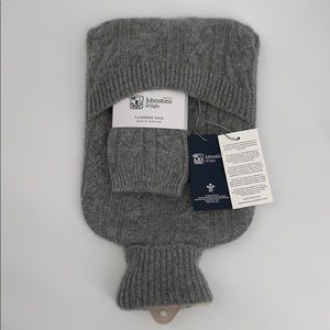 Johnstons of Elgin cashmere gift set